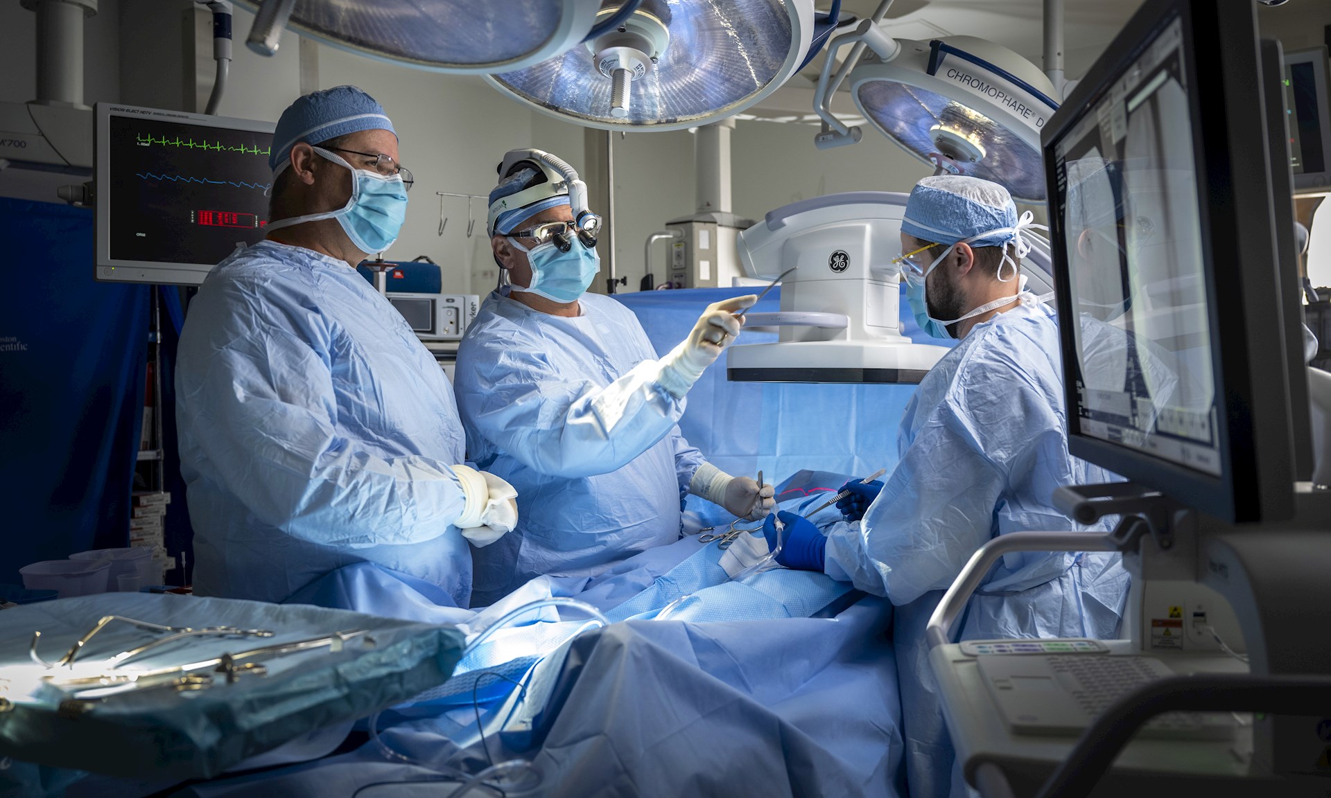 Our cardiac team works in the catheterization lab at WellSpan Good Samaritan Hospital.